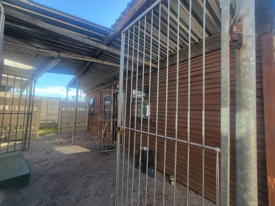To Let 2 Bedroom Property for Rent in Ruyterwacht Western Cape